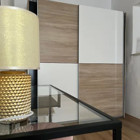 Viola Kampor Lägenhet Rab Town