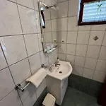Viola Kampor Apartment