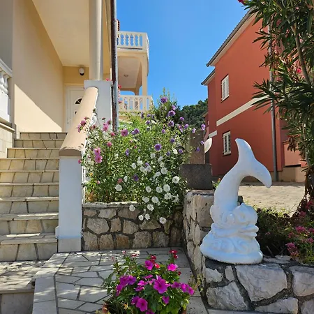 아파트 Viola Kampor *