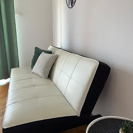 아파트 Viola Kampor 라브