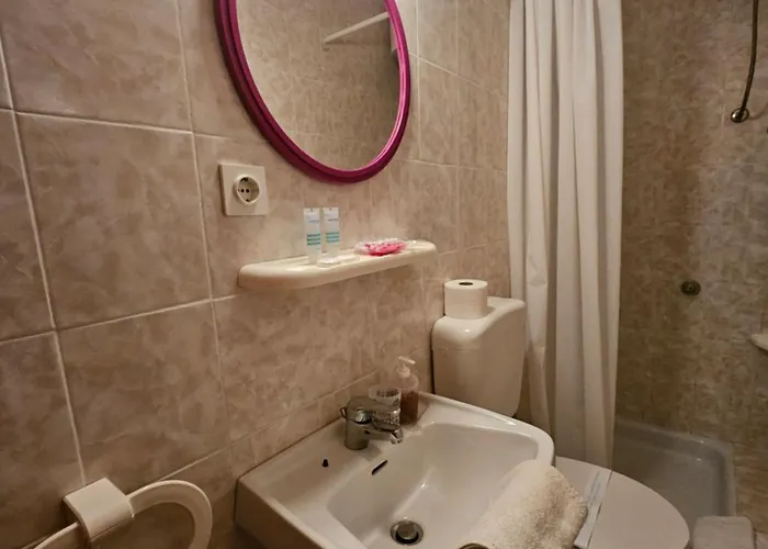 Viola Kampor * 拉布