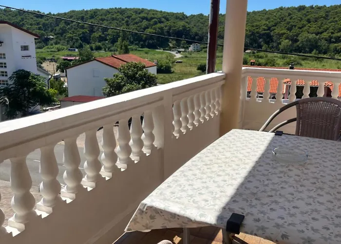 Viola Kampor 公寓 拉布